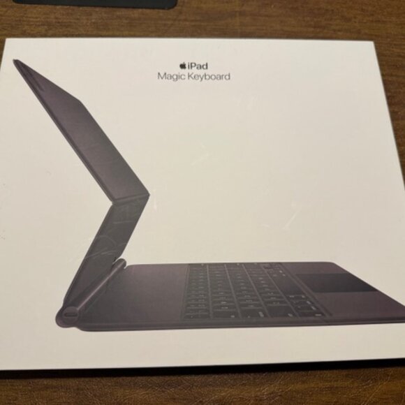 Apple Magic Keyboard for iPad Pro 12.9 inch with Dracool Apple Pencil insert - Picture 1 of 13